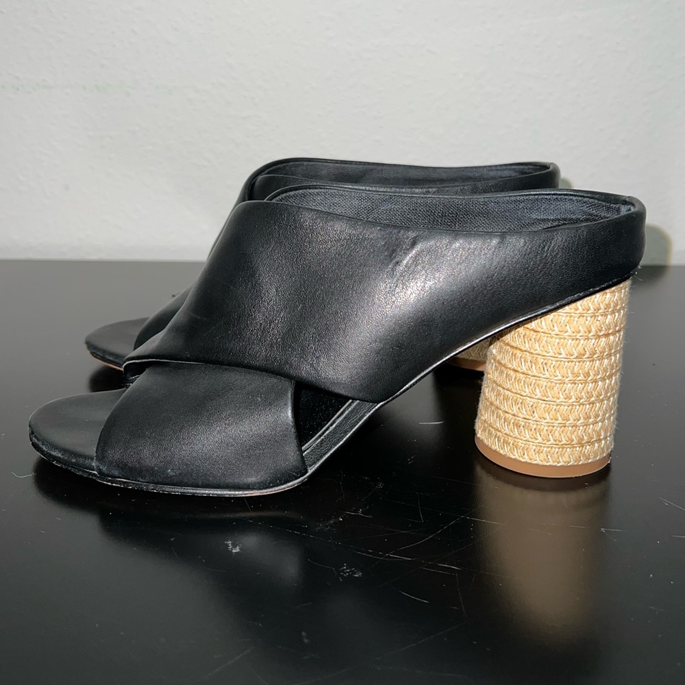 Dolce Vita Black Javi Block Heel Sandals - Picture 3 of 9